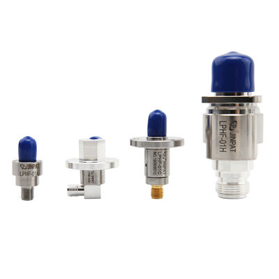 1チャンネルHFロータリー・スリップリング、ピーク電力1500W、周波数範囲18GHz